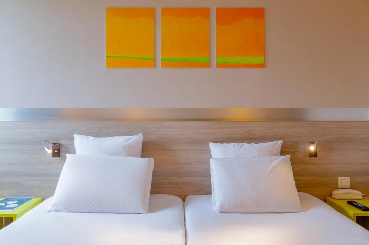 คีเรียด์ลีออนเอส-เซนต์บอนเน้ตเดอมูร์ Hotel แซงต์-บอนเนต์-เดอ-มูร์ ภายนอก รูปภาพ